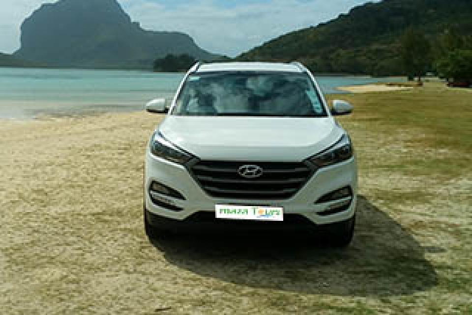 Hyundai Tucson Front